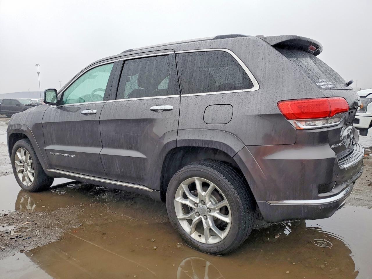 2014 Jeep Grand Cherokee Summit - zdjęcie 2