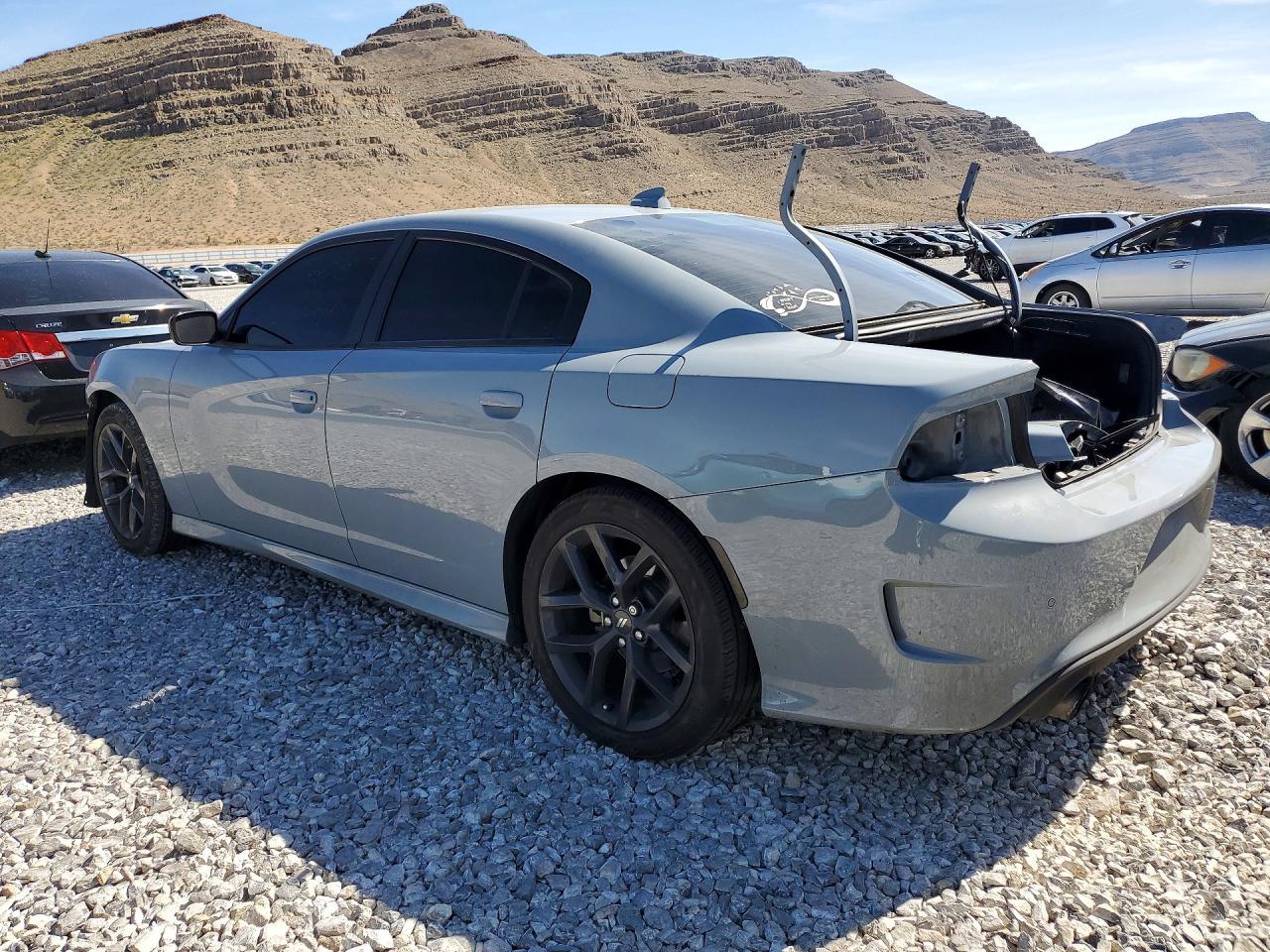 2021 Dodge Charger Gt - zdjęcie 2
