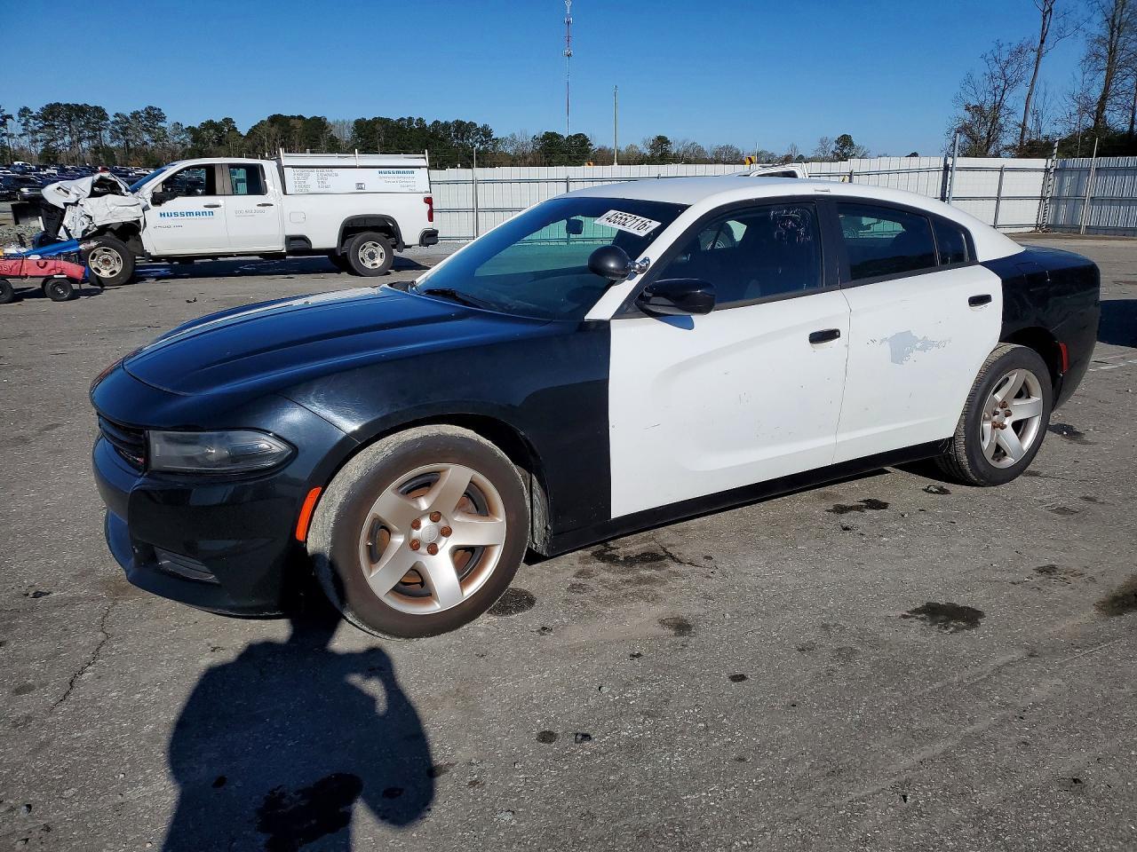 Dodge Charger - zdjęcie 1