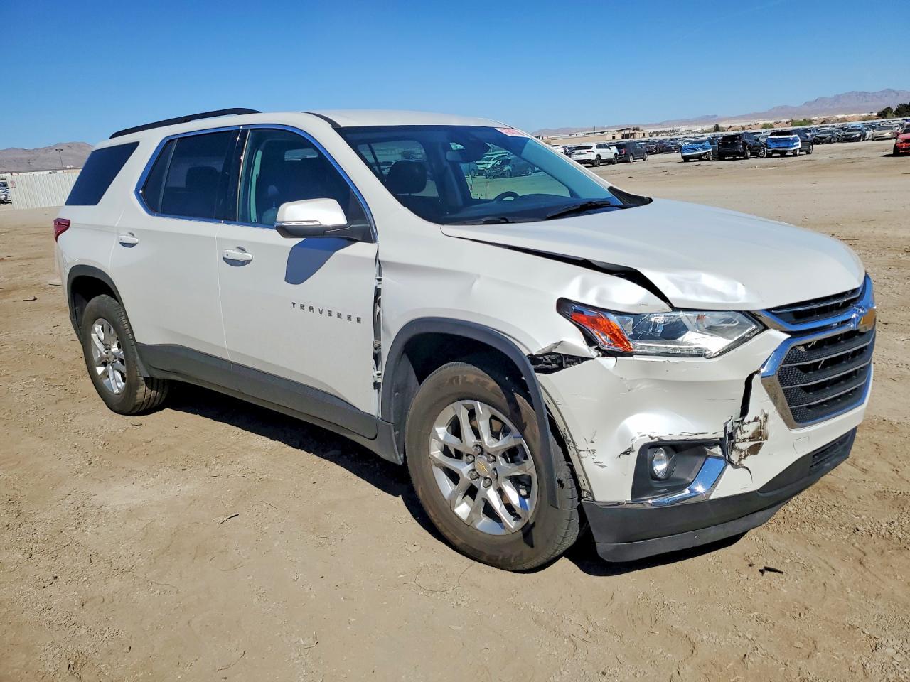 2021 Chevrolet Traverse Lt - zdjęcie 4