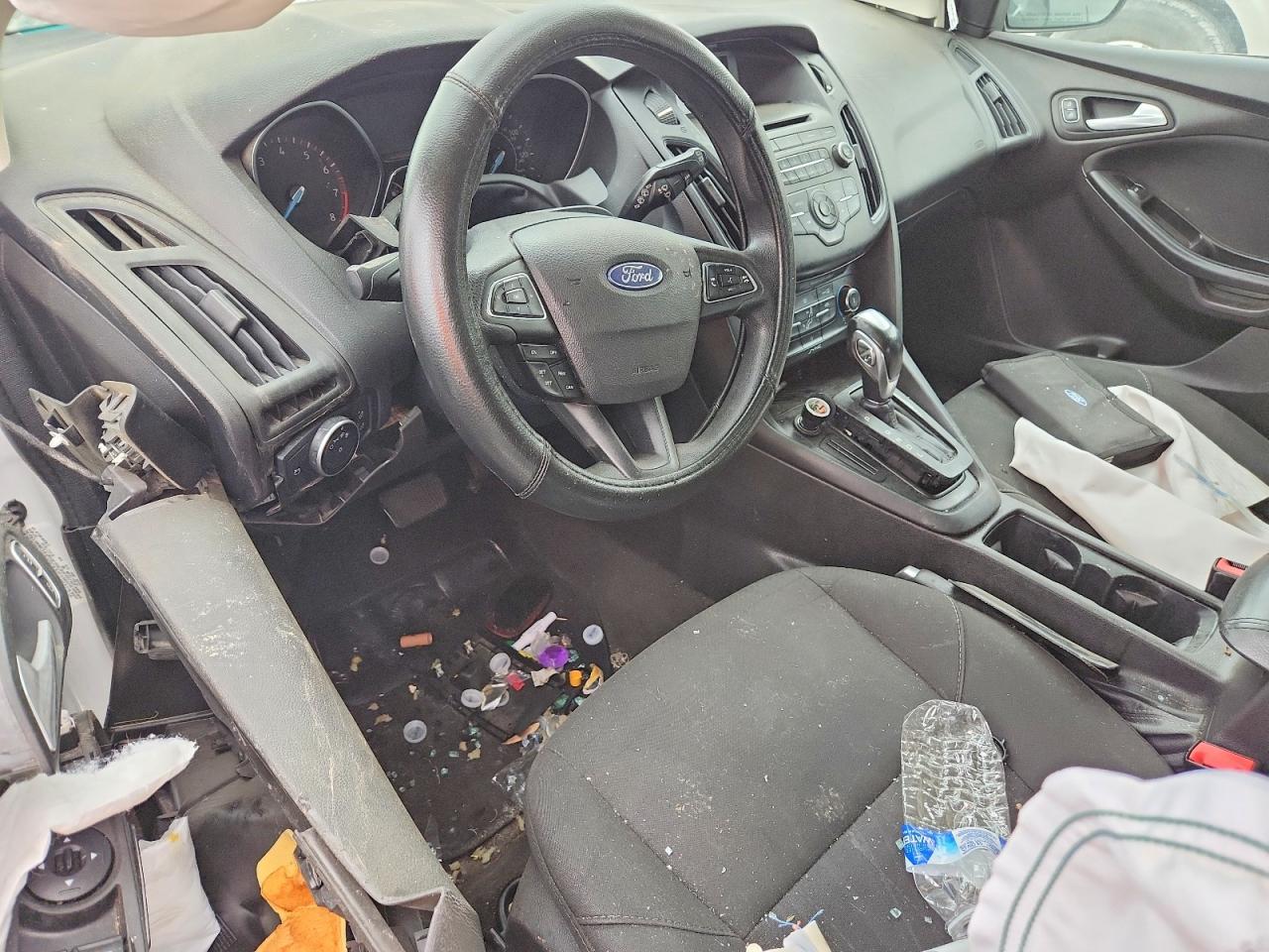 2016 Ford Focus Se - zdjęcie 8