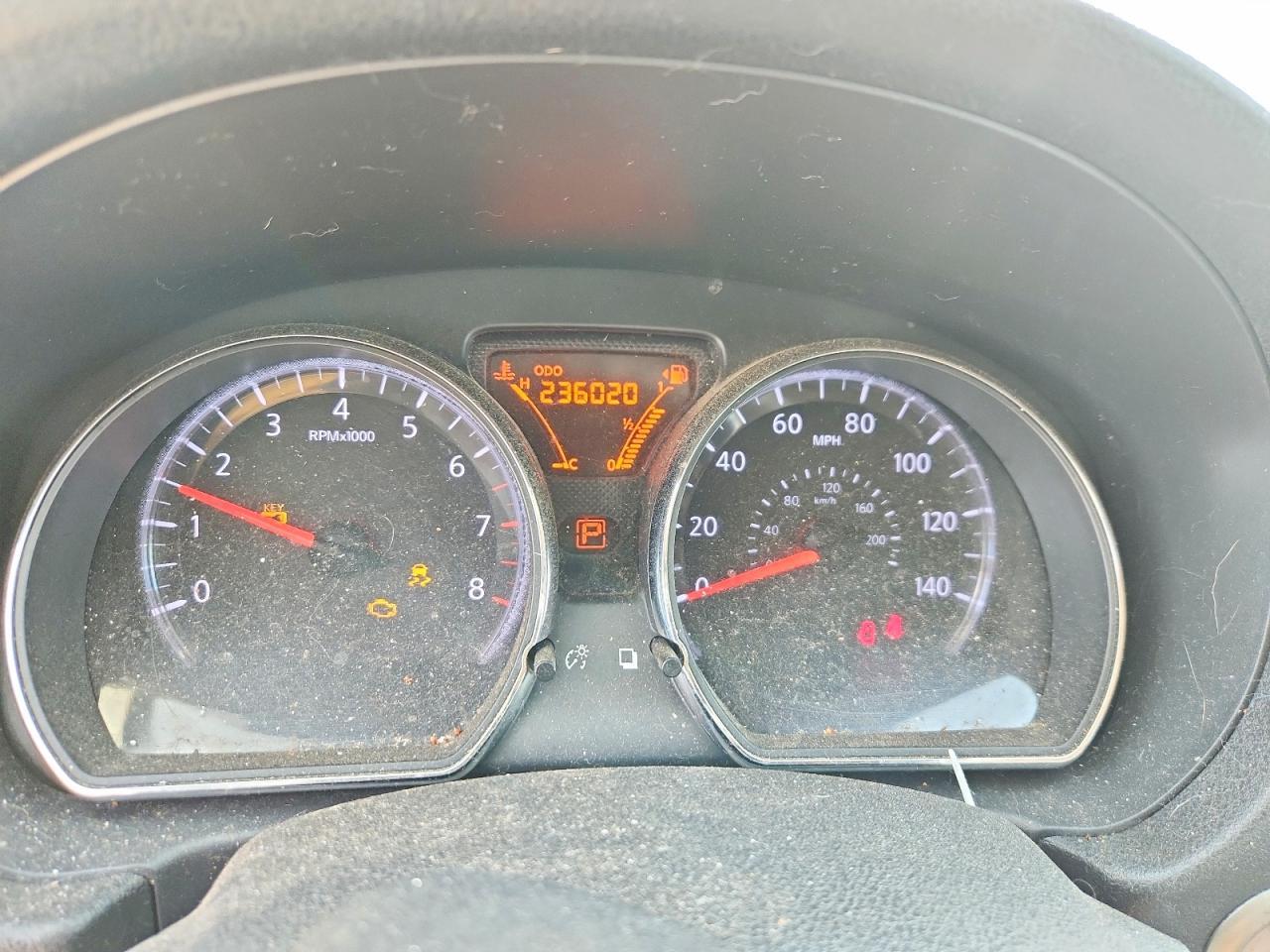 2014 Nissan Versa S - zdjęcie 9