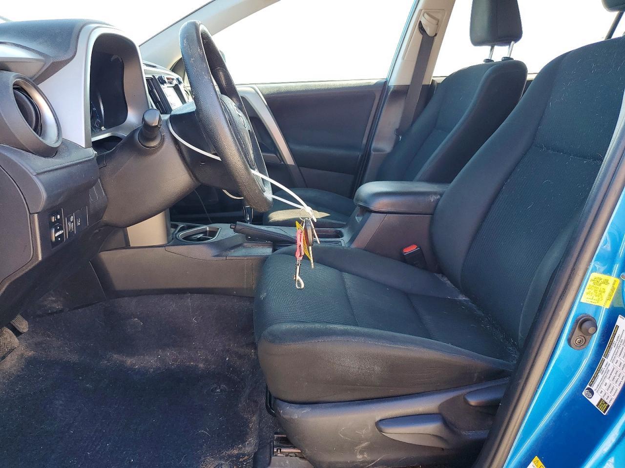 2018 Toyota Rav4 Le - zdjęcie 7