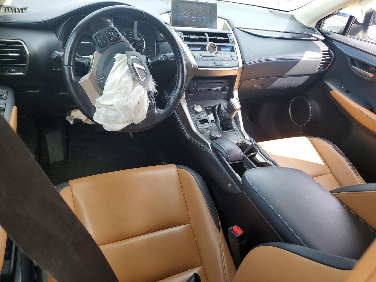 2017 Lexus Nx 200T Base - zdjęcie 8