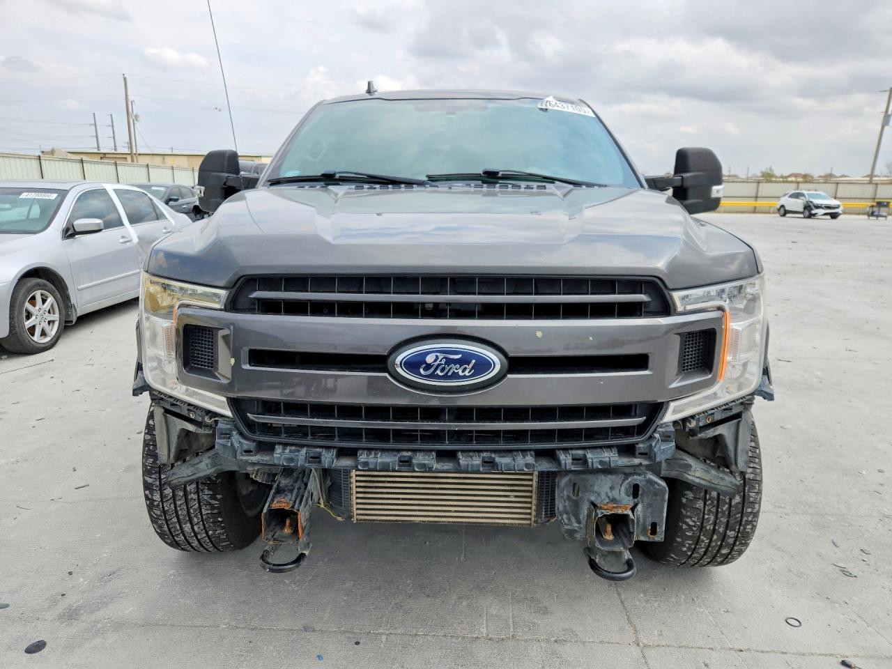 2018 Ford F150 Supercrew - zdjęcie 5