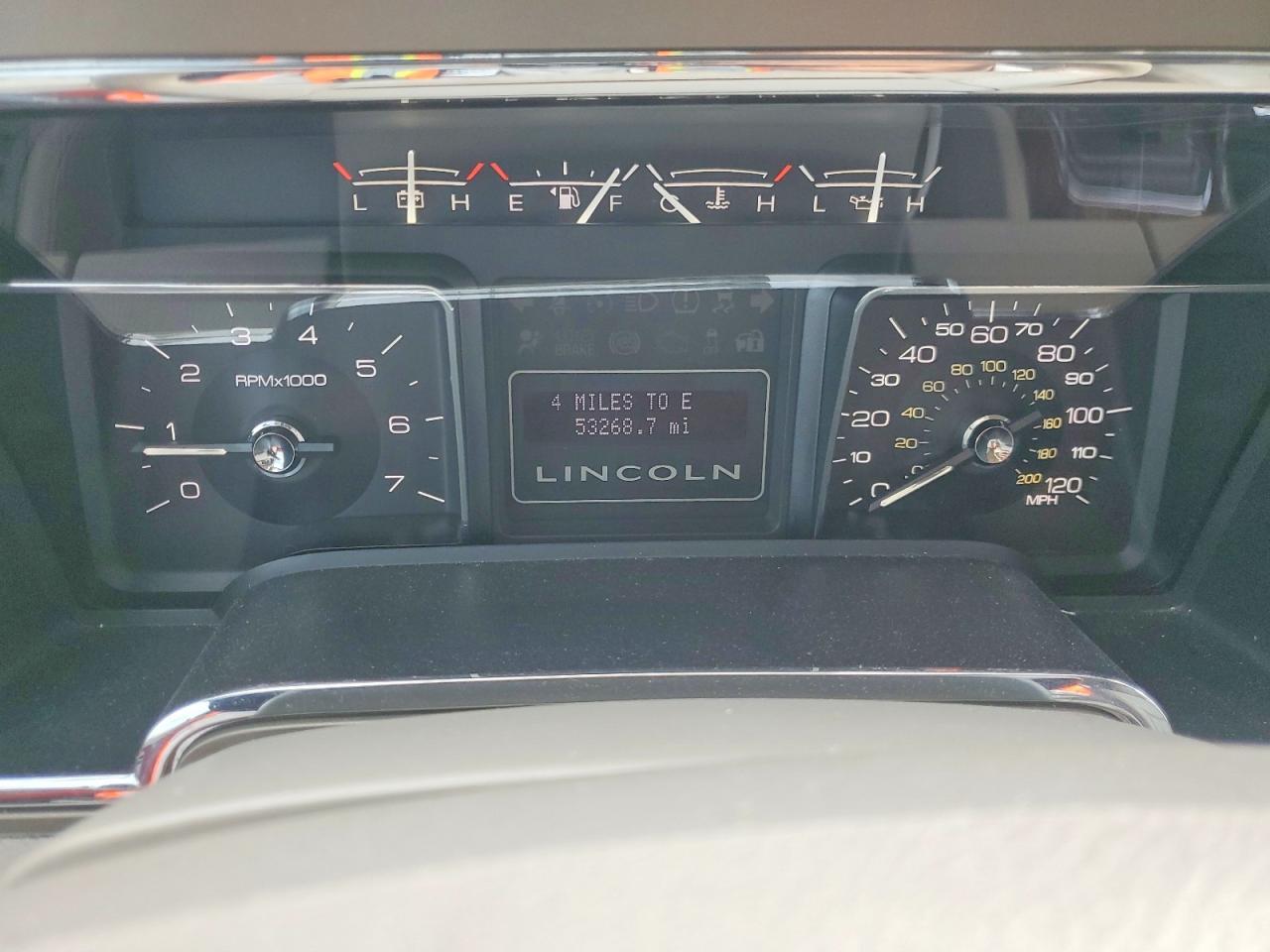 2013 Lincoln Townhouse Navigator - zdjęcie 9