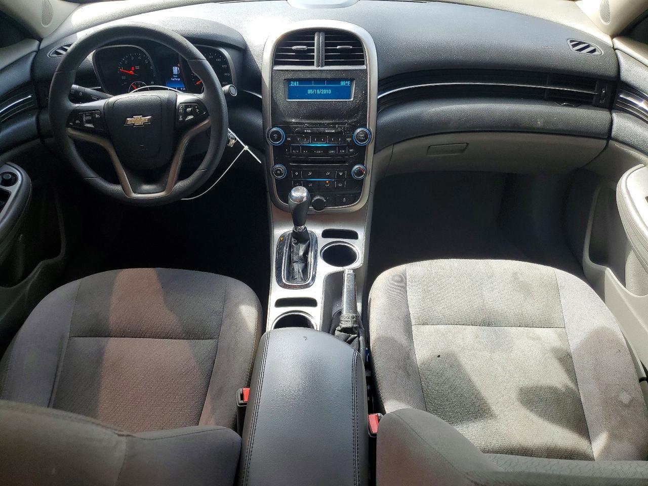 2015 Chevrolet Malibu Ls - zdjęcie 8