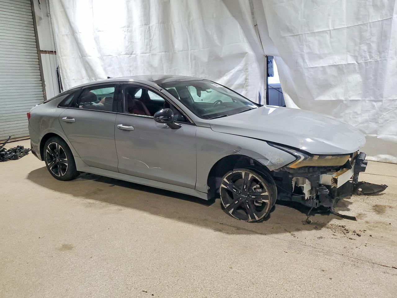 2024 Kia K5 Gt-Line - zdjęcie 4