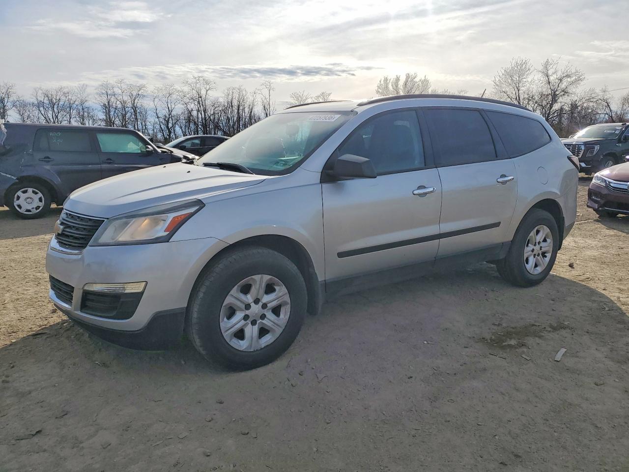 2014 Chevrolet Traverse Ls - zdjęcie główne