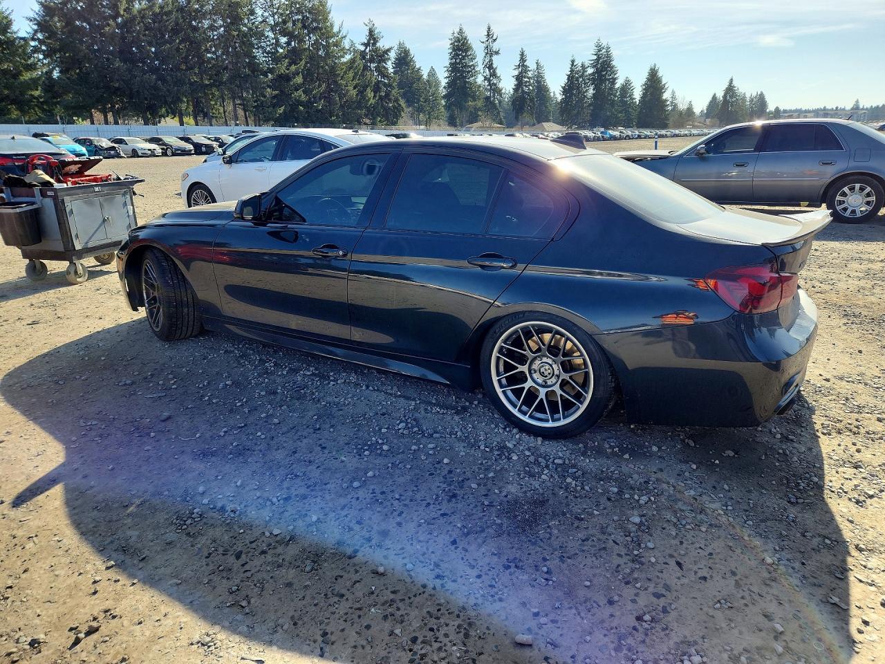 2016 BMW 340 Xi - zdjęcie 2