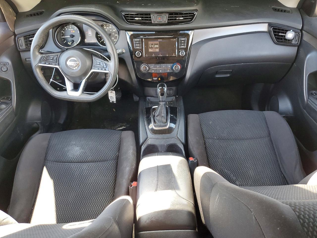 2020 Nissan Rogue Sport S - zdjęcie 8