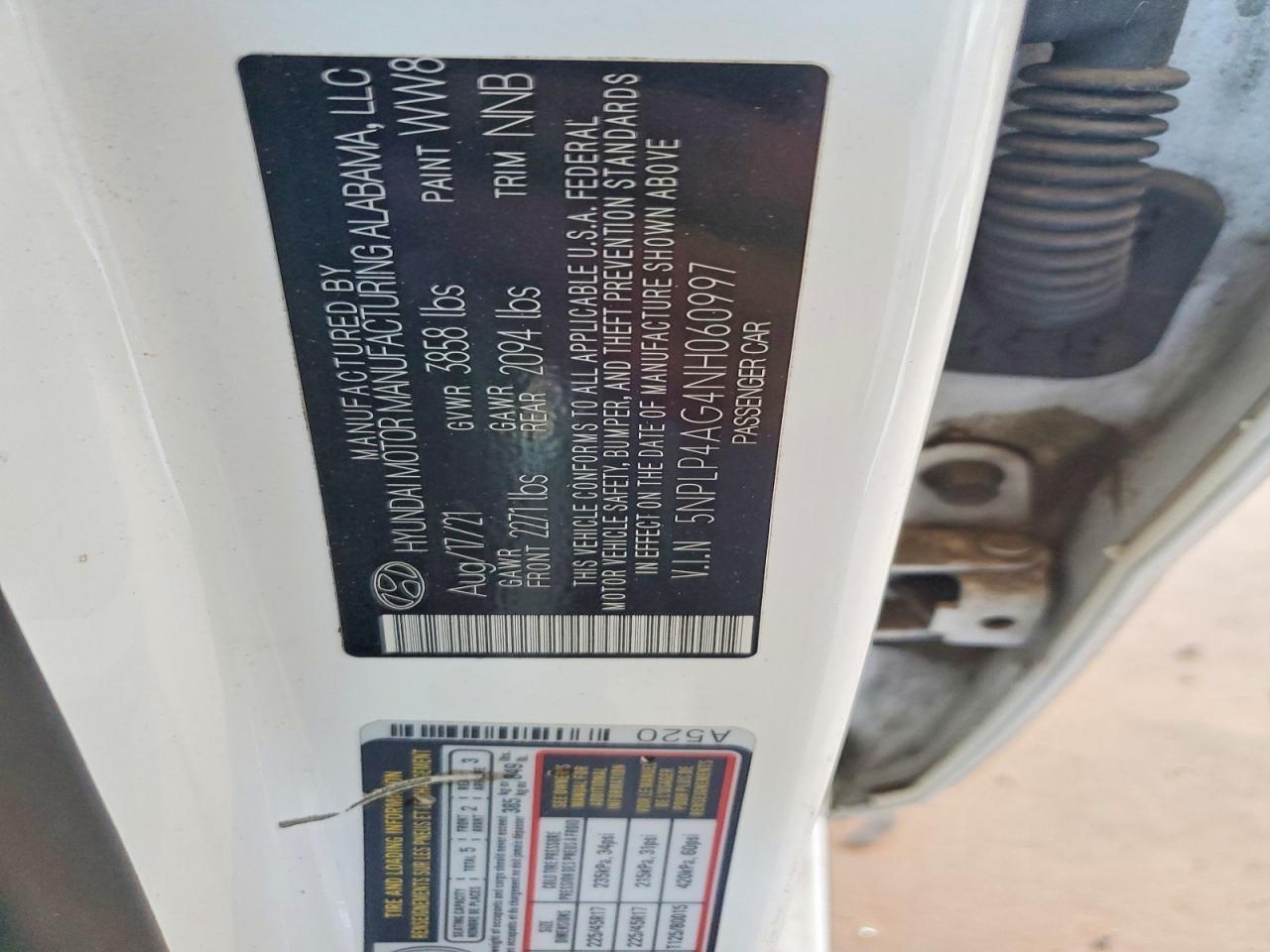 2022 Hyundai Elantra Limited - zdjęcie 13