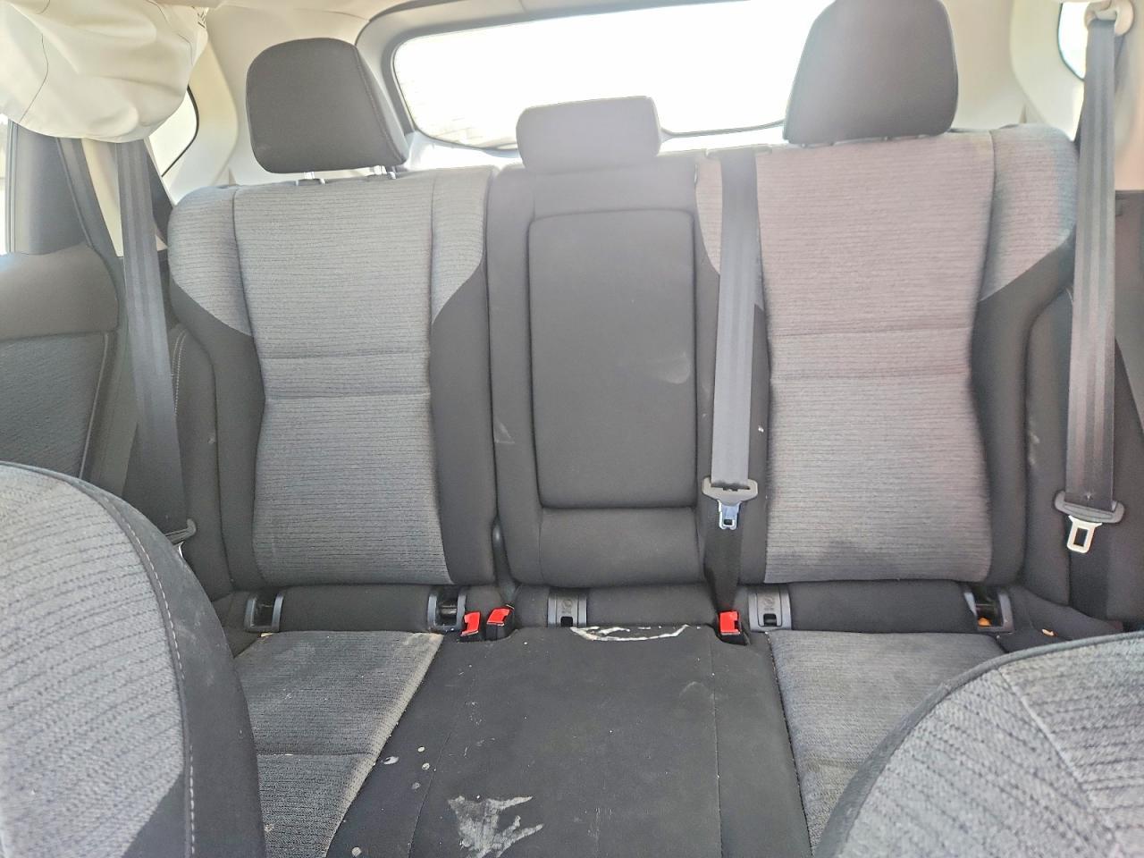 2023 Nissan Rogue Sv - zdjęcie 10