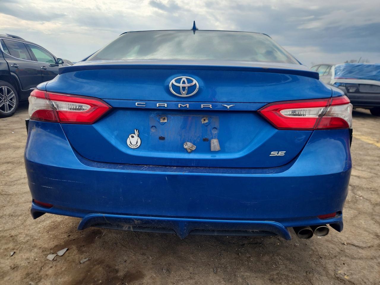 2019 Toyota Camry Se - zdjęcie 6
