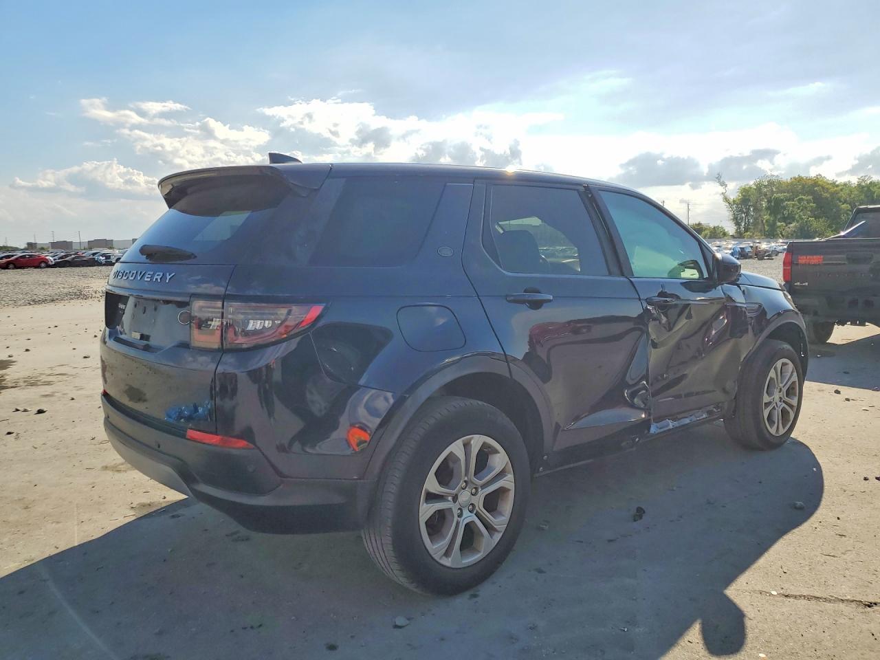 2020 Land Rover Discovery Sport S - zdjęcie 3