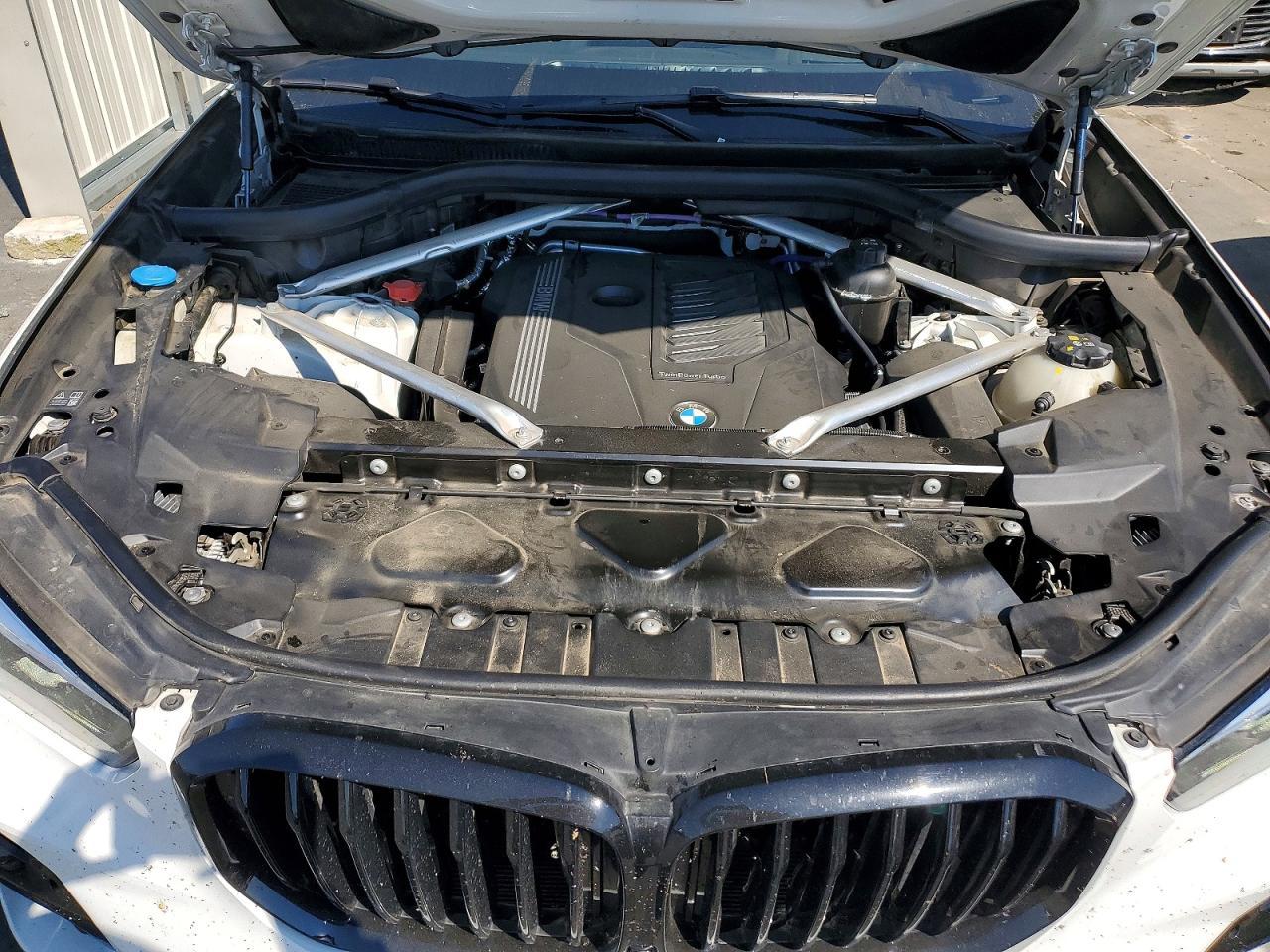 2023 BMW X5 xDrive40I - zdjęcie 12
