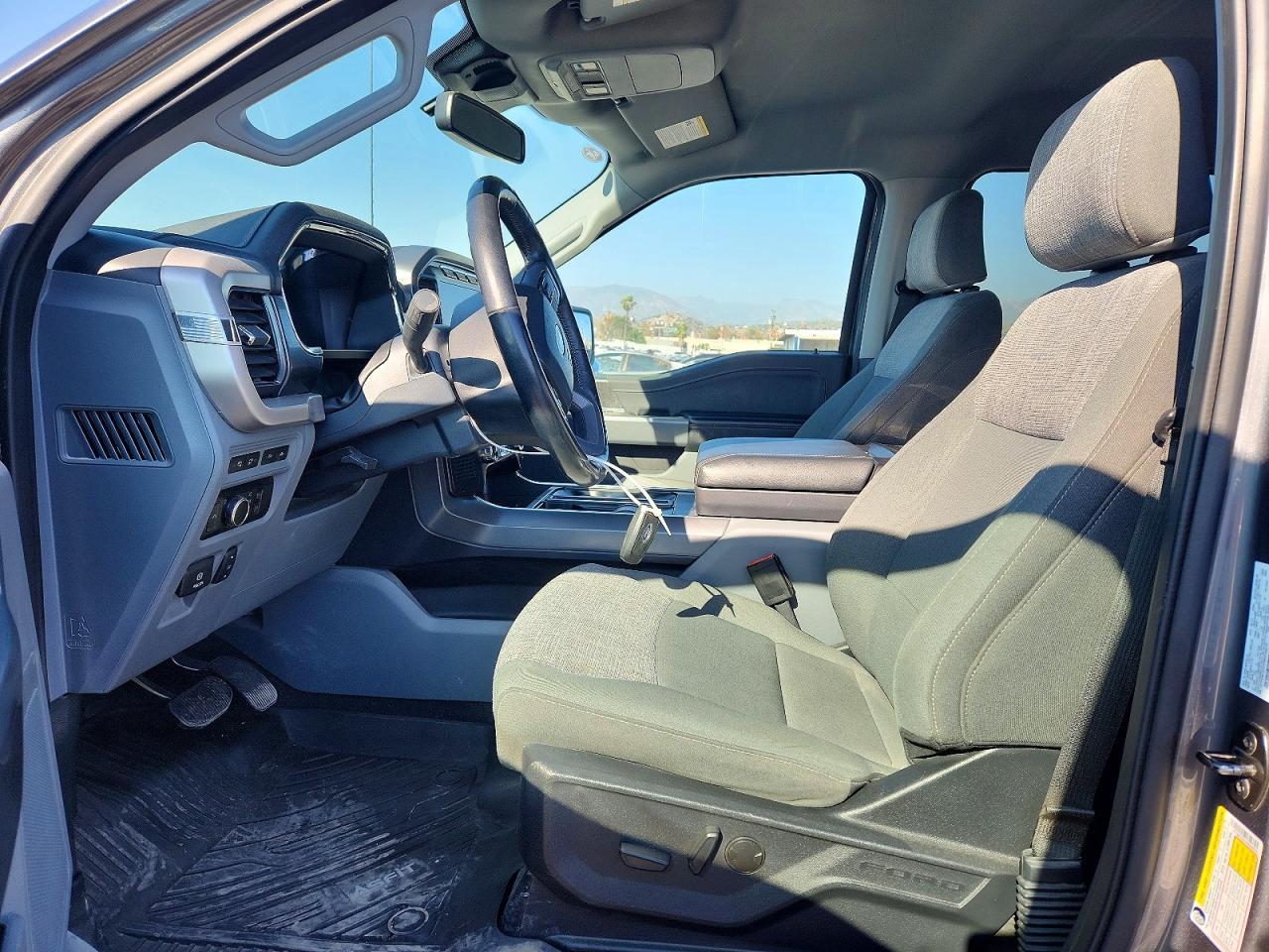 2023 Ford F150 Lightning Pro - zdjęcie 7