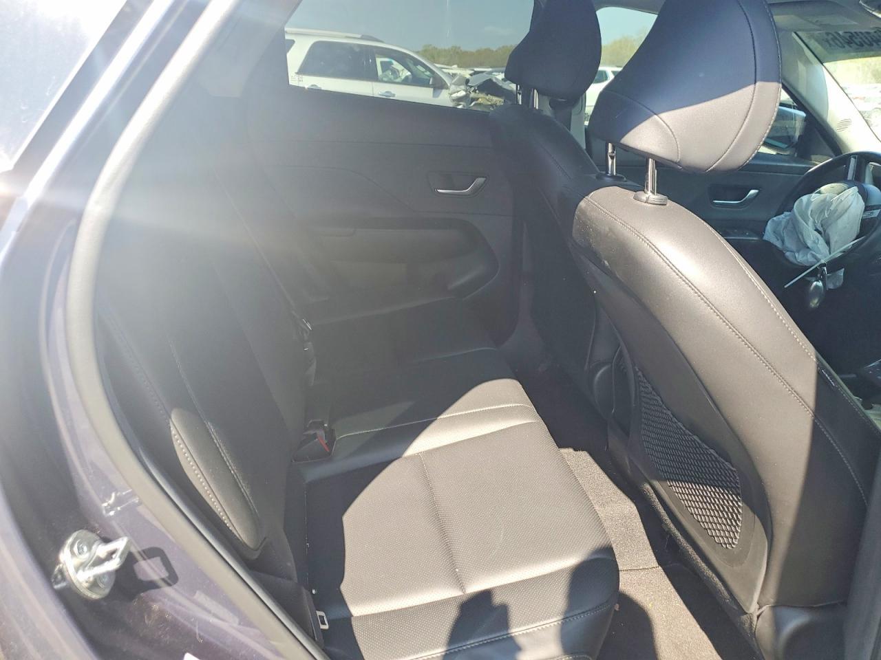 2024 Hyundai Kona Limited - zdjęcie 10