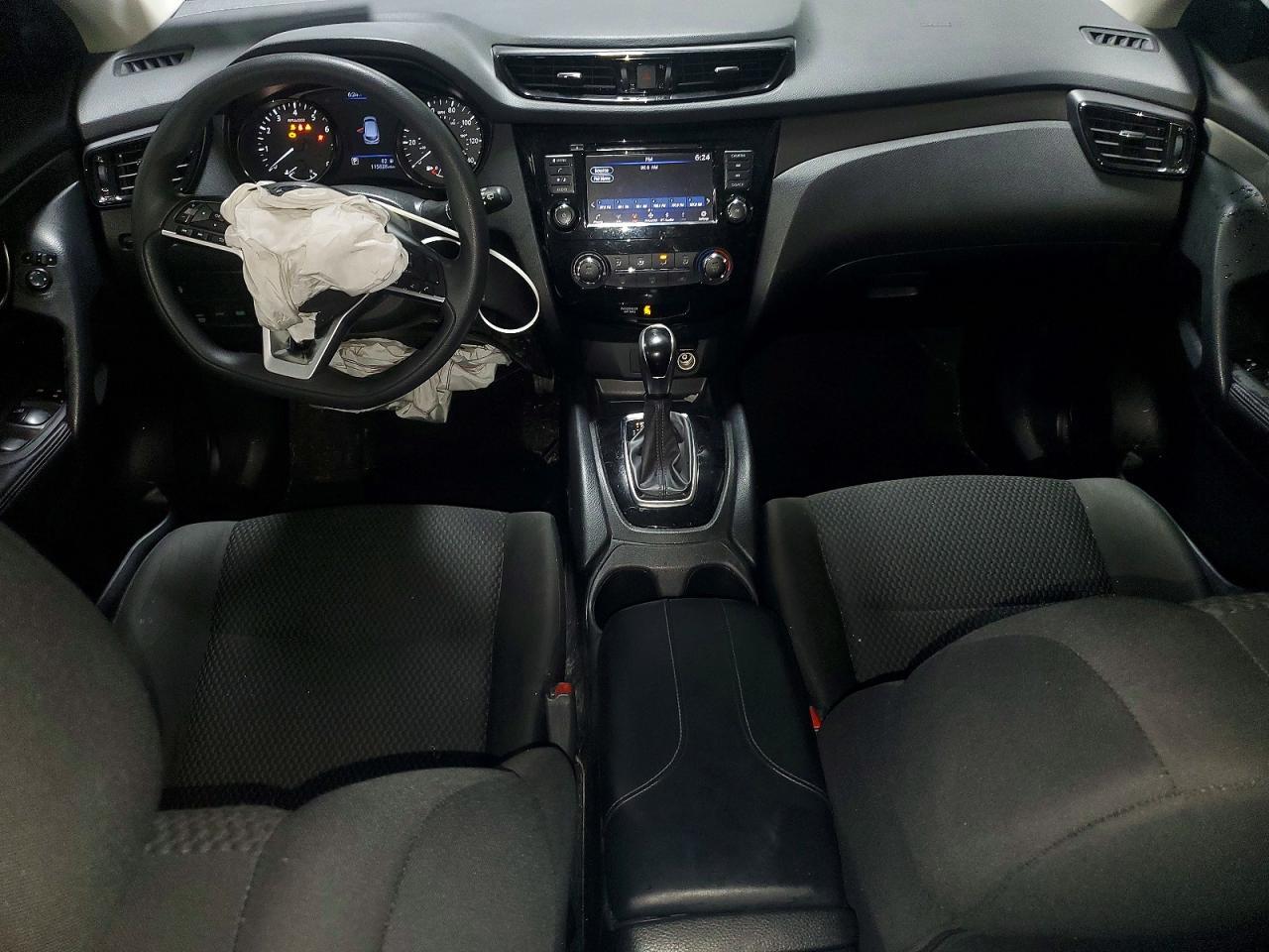 2021 Nissan Rogue Sport S - zdjęcie 8