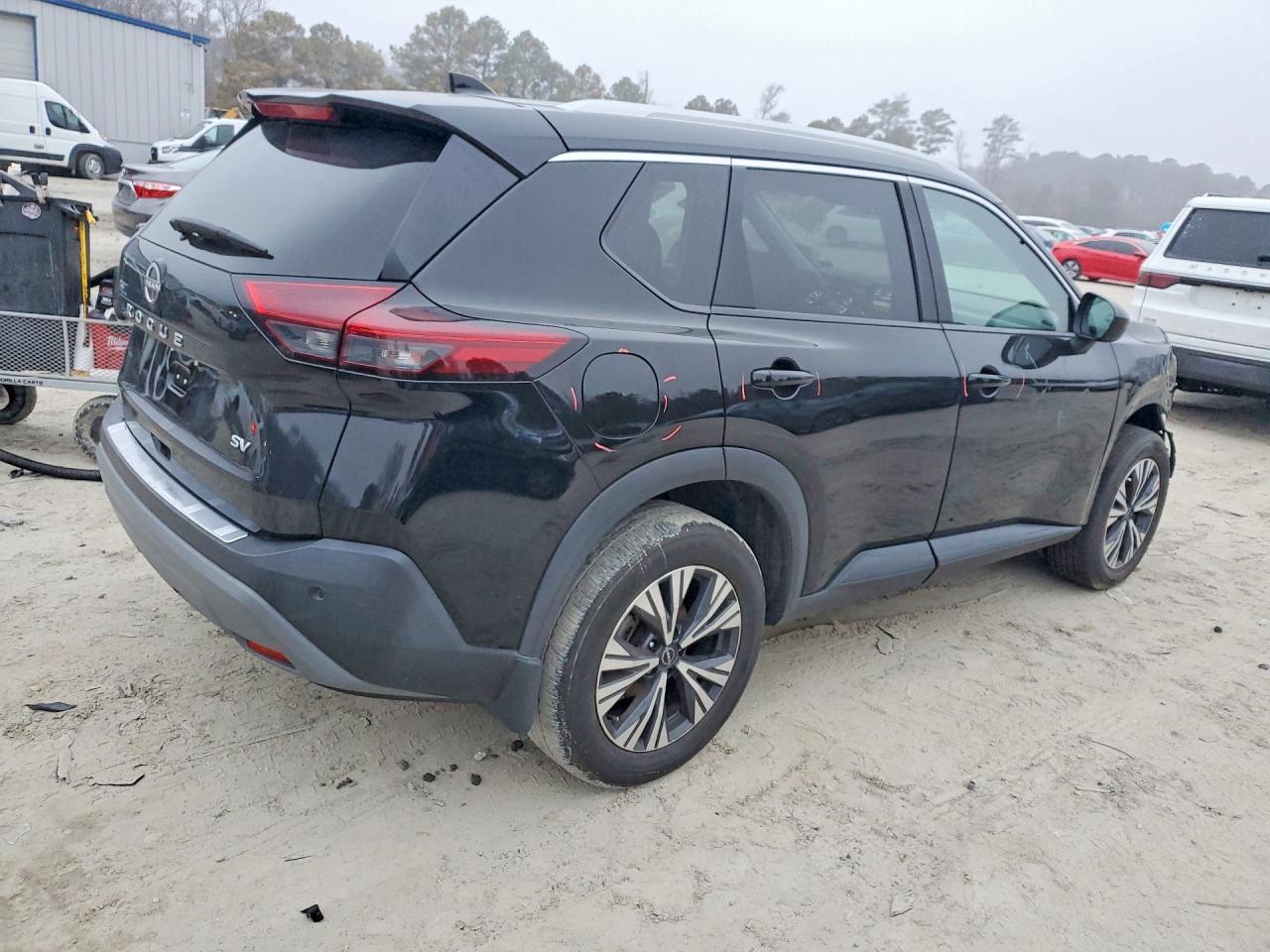 2023 Nissan Rogue Sv - zdjęcie 3