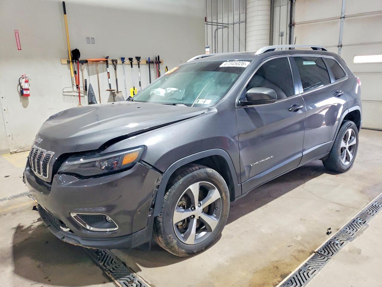 2021 Jeep Cherokee Limited - zdjęcie główne