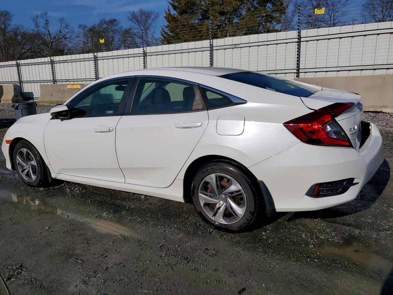 2020 Honda Civic Lx - zdjęcie 2