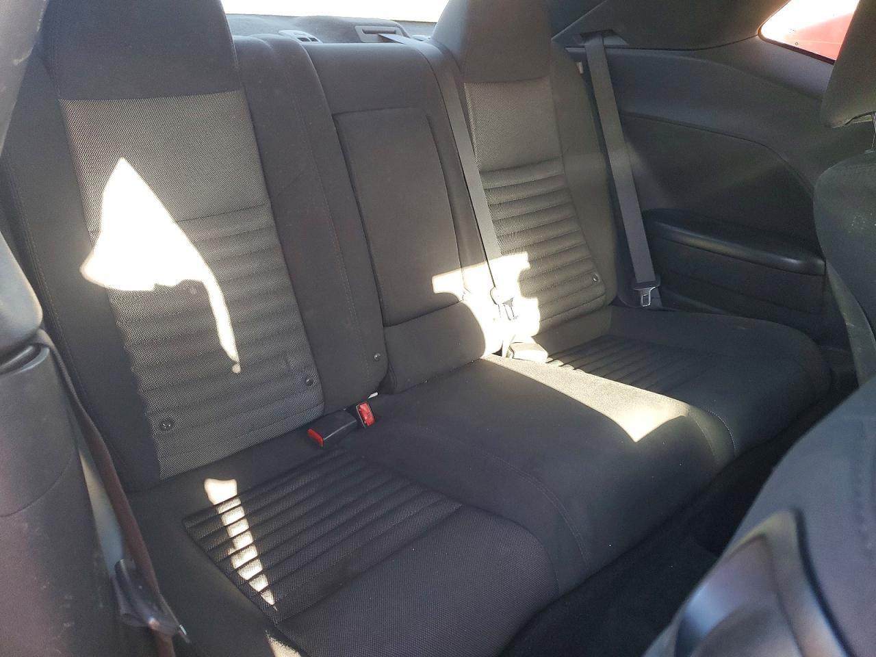 2013 Dodge Challenger Sxt - zdjęcie 10