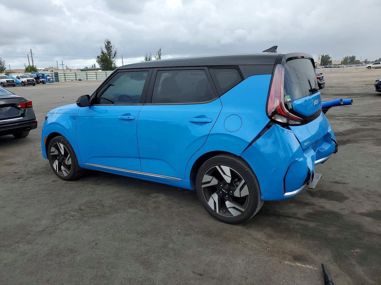 2023 Kia Soul Gt-Line - zdjęcie 2