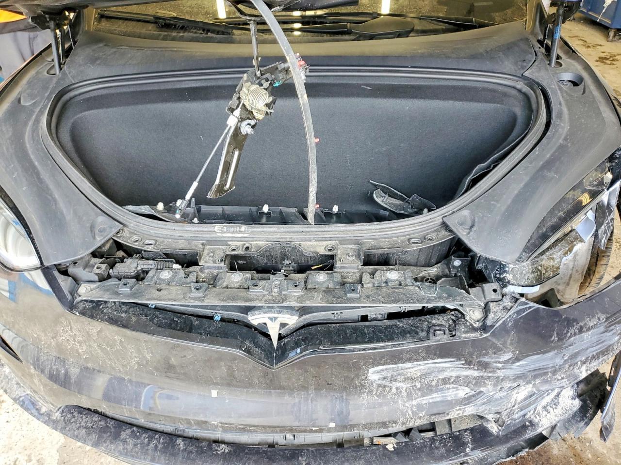 2023 Tesla Model X - zdjęcie 12