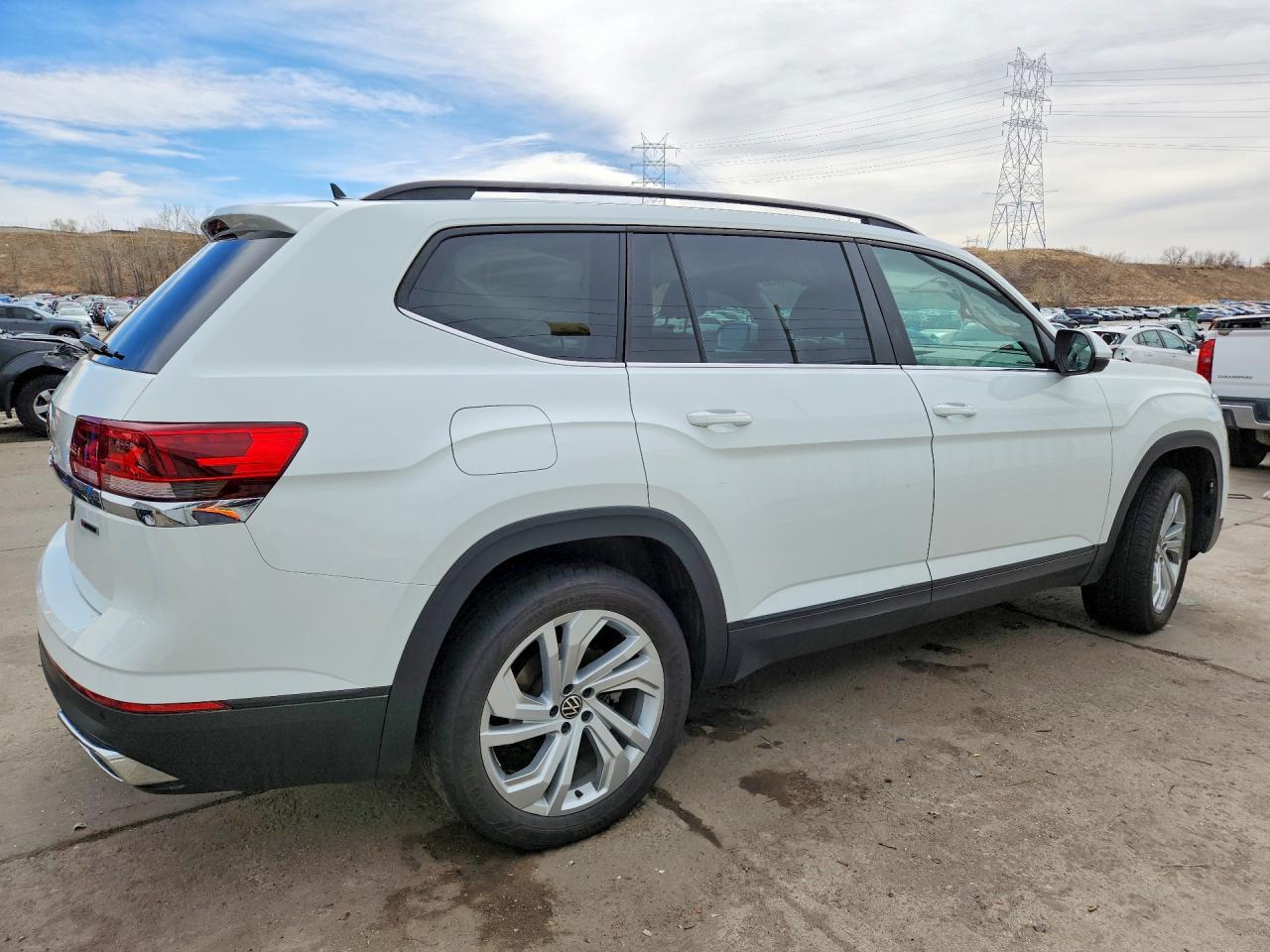 2022 Volkswagen Atlas Se - zdjęcie 3