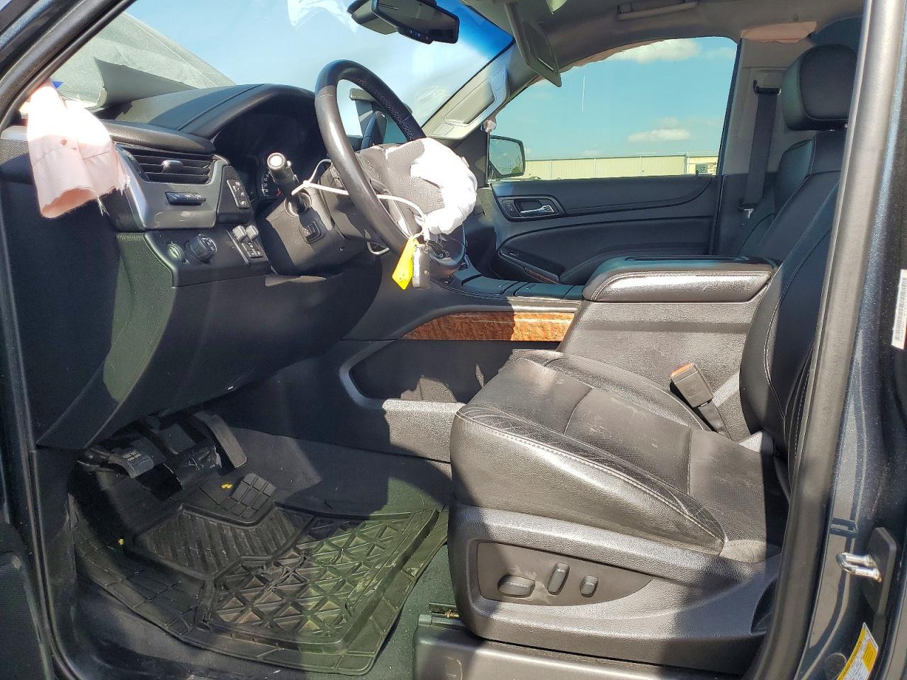 2019 Chevrolet Tahoe C1500 Premier - zdjęcie 7