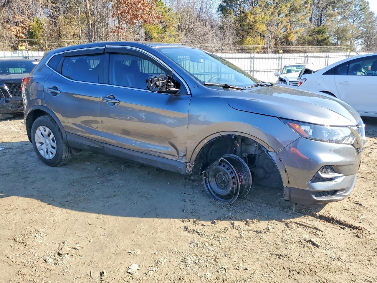 2020 Nissan Rogue Sport S - zdjęcie 4