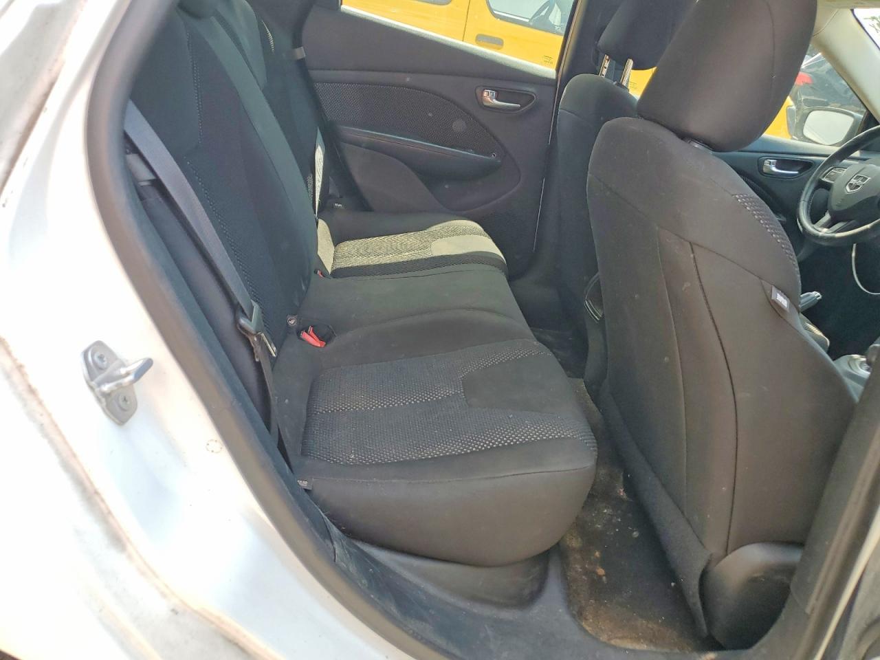 2016 Dodge Dart Sxt Sport - zdjęcie 10