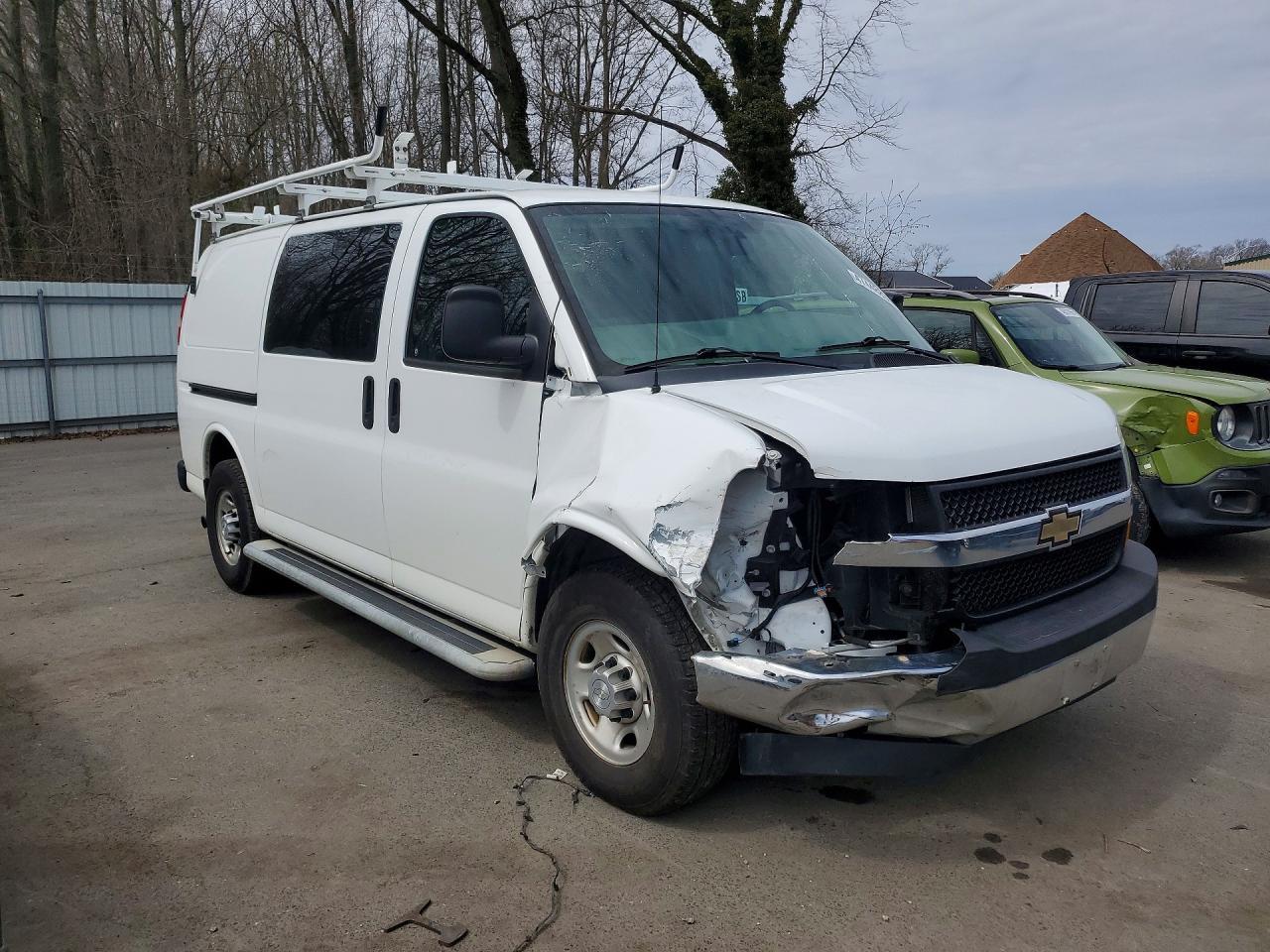2019 Chevrolet Express G2500 - zdjęcie 4