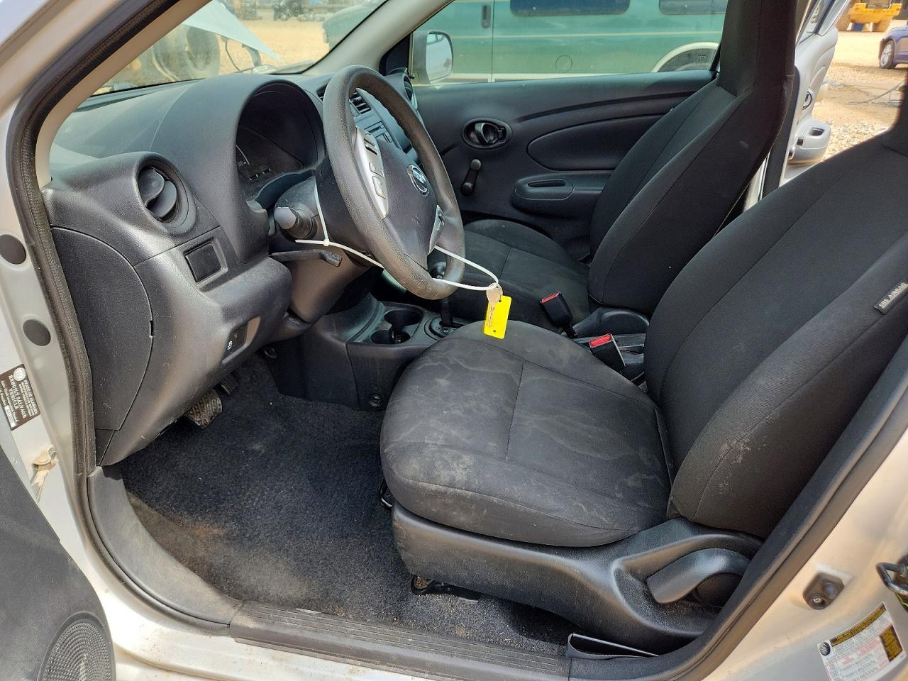 2015 Nissan Versa 1.6 S Plus - zdjęcie 7