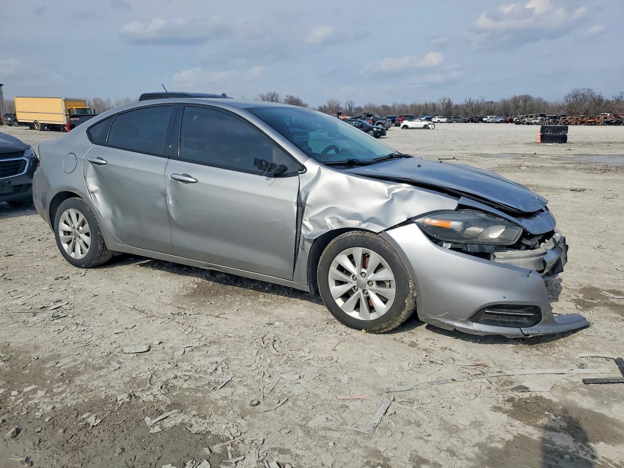 2014 Dodge Dart Sxt - zdjęcie 4
