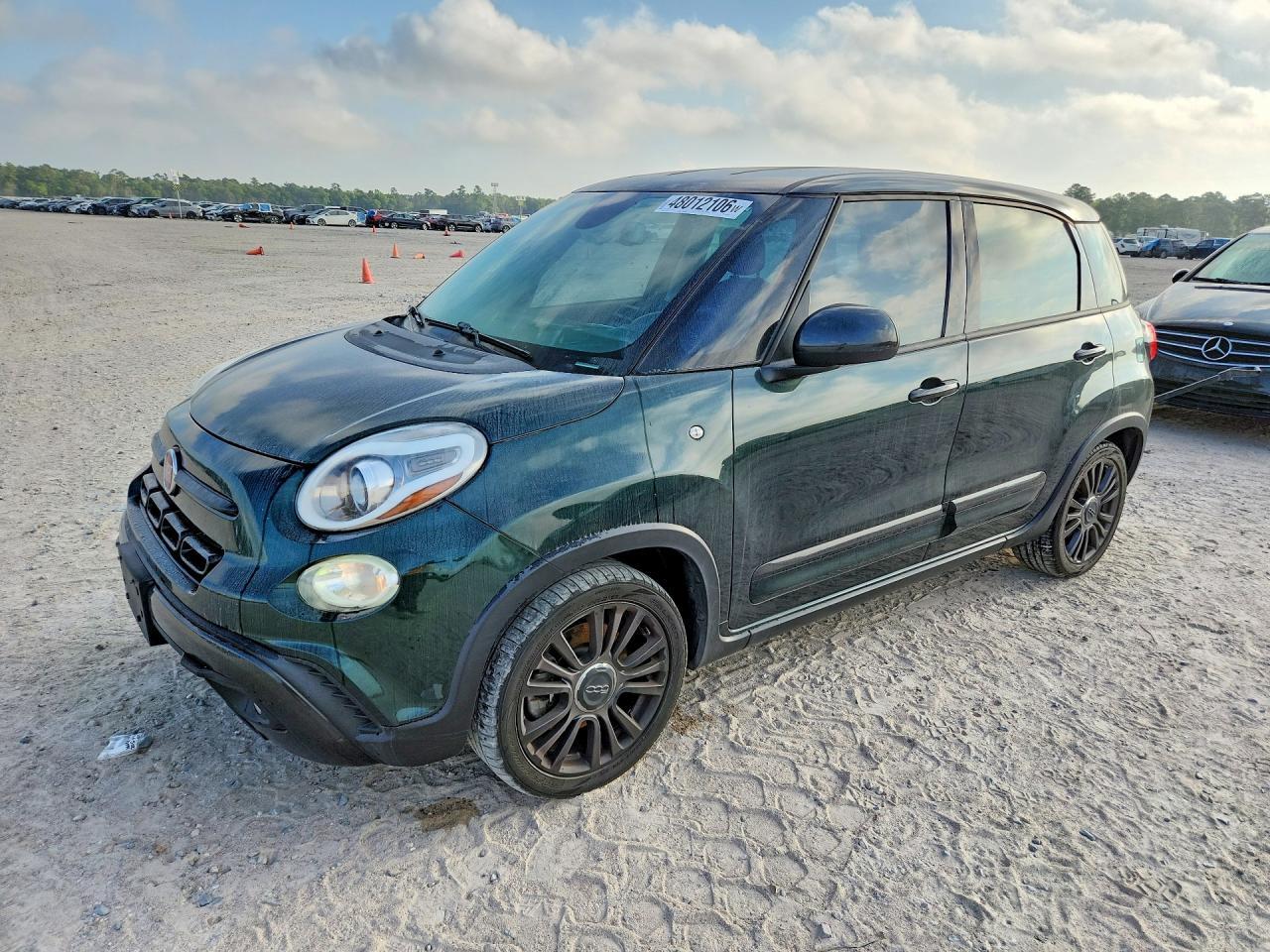 2019 Fiat 500L Trekking - zdjęcie główne