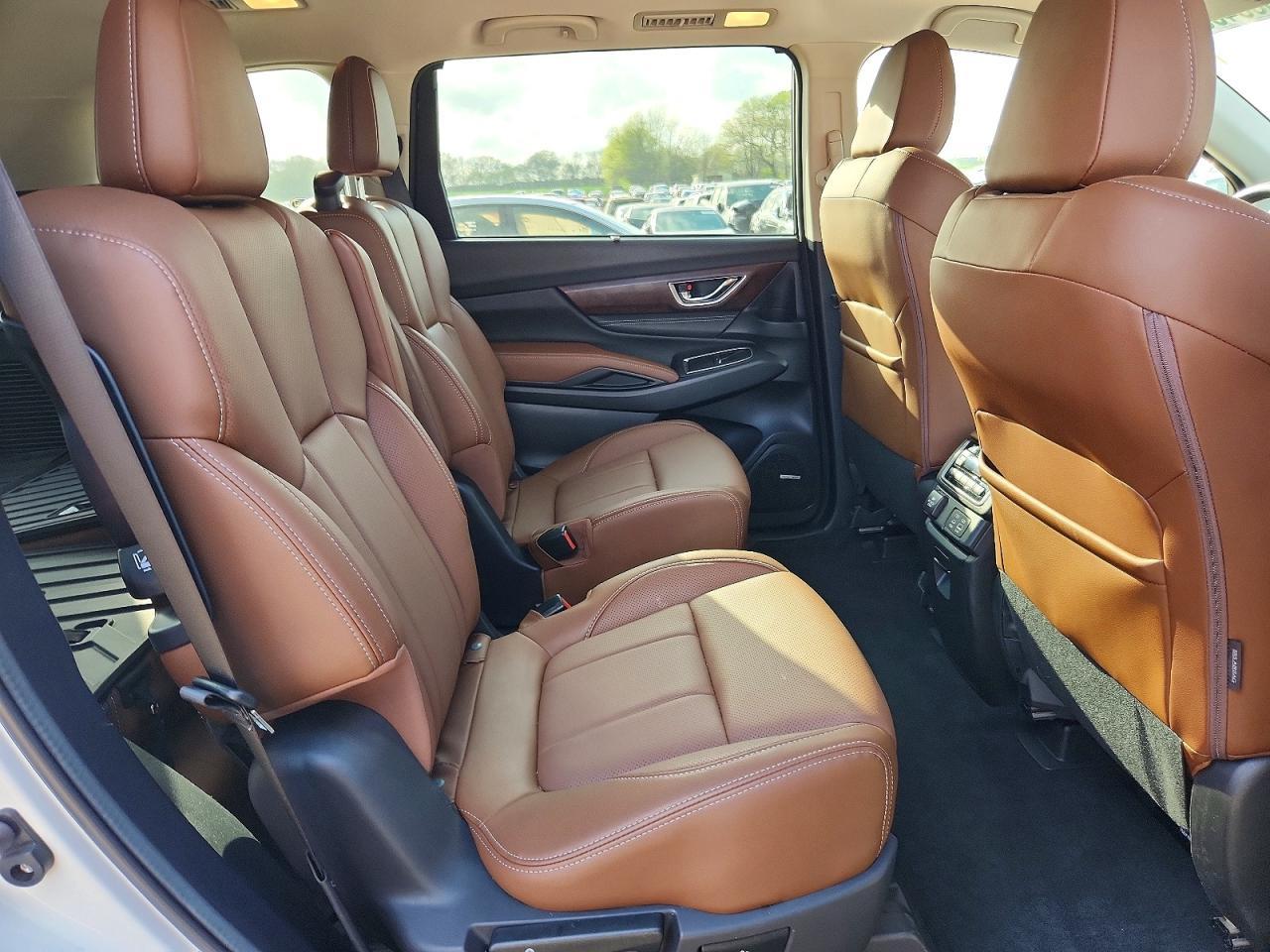 2023 Subaru Ascent Touring - zdjęcie 11