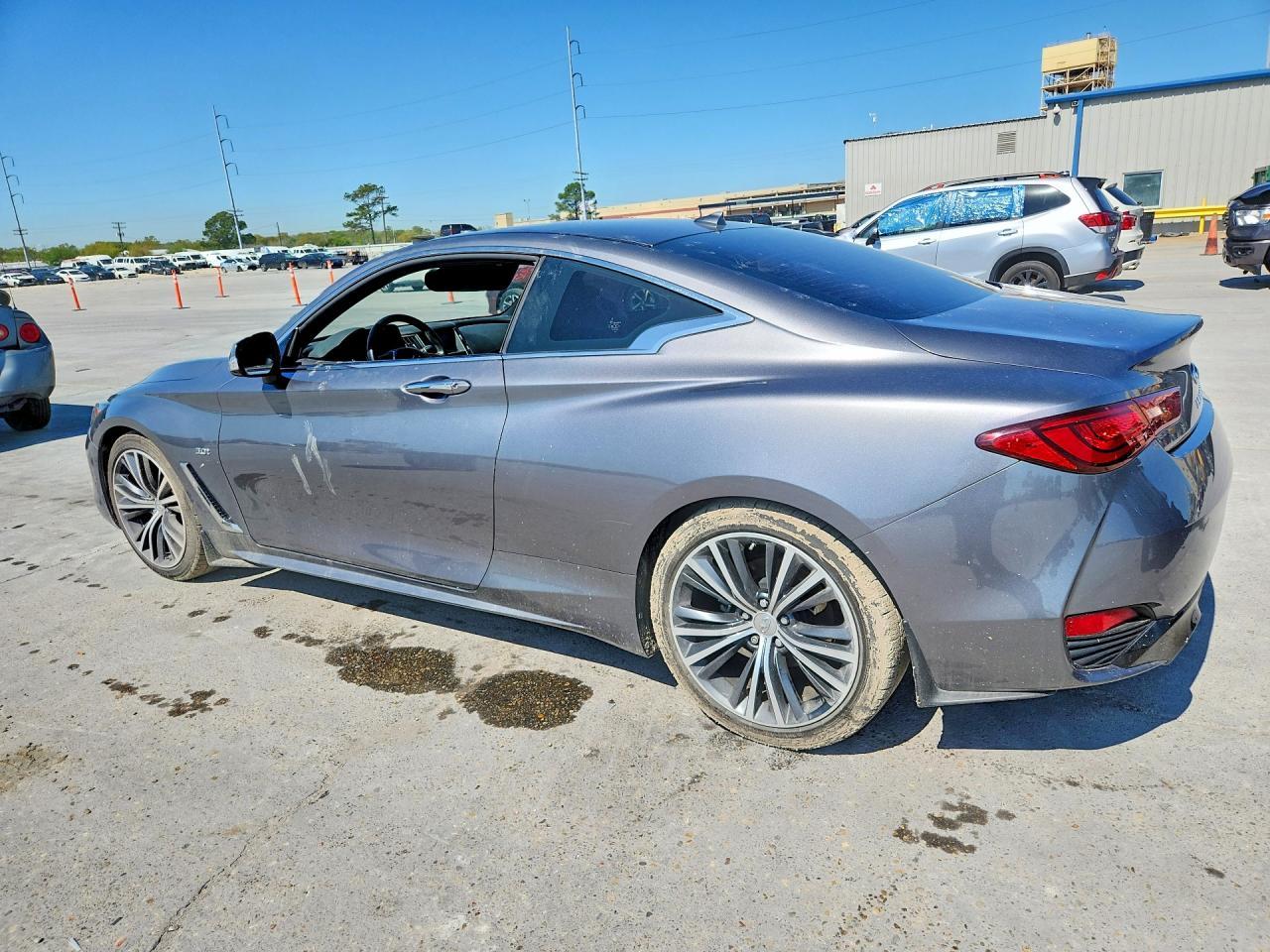 2018 Infiniti Q60 - zdjęcie 2