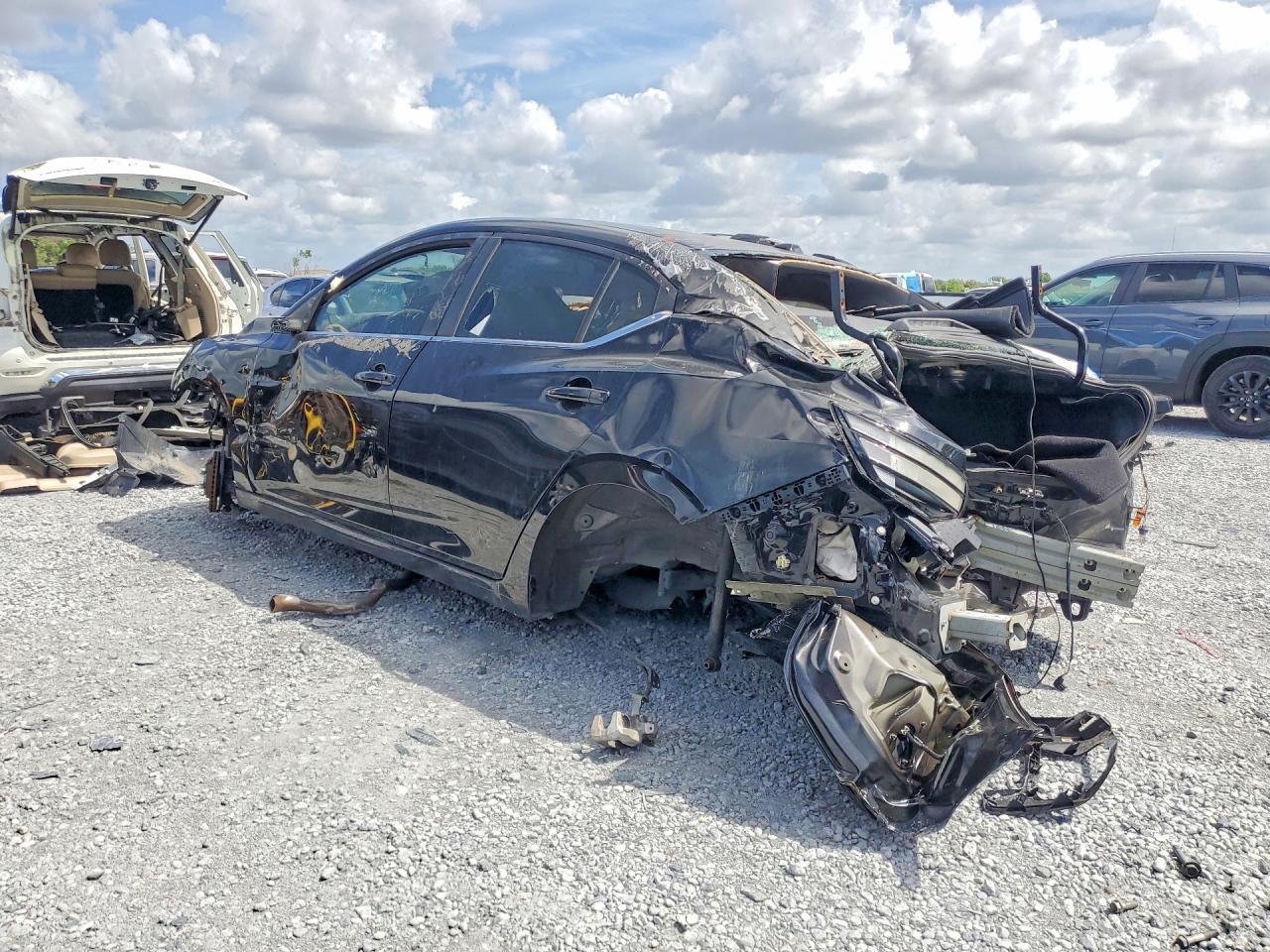 2023 Nissan Sentra Sv - zdjęcie 2