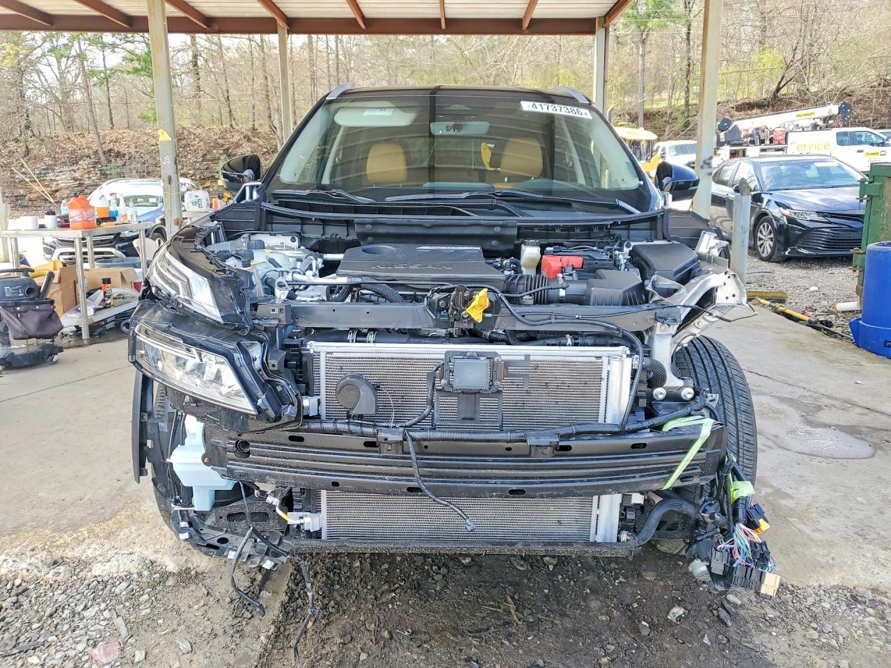 2023 Nissan Rogue Platinum - zdjęcie 5