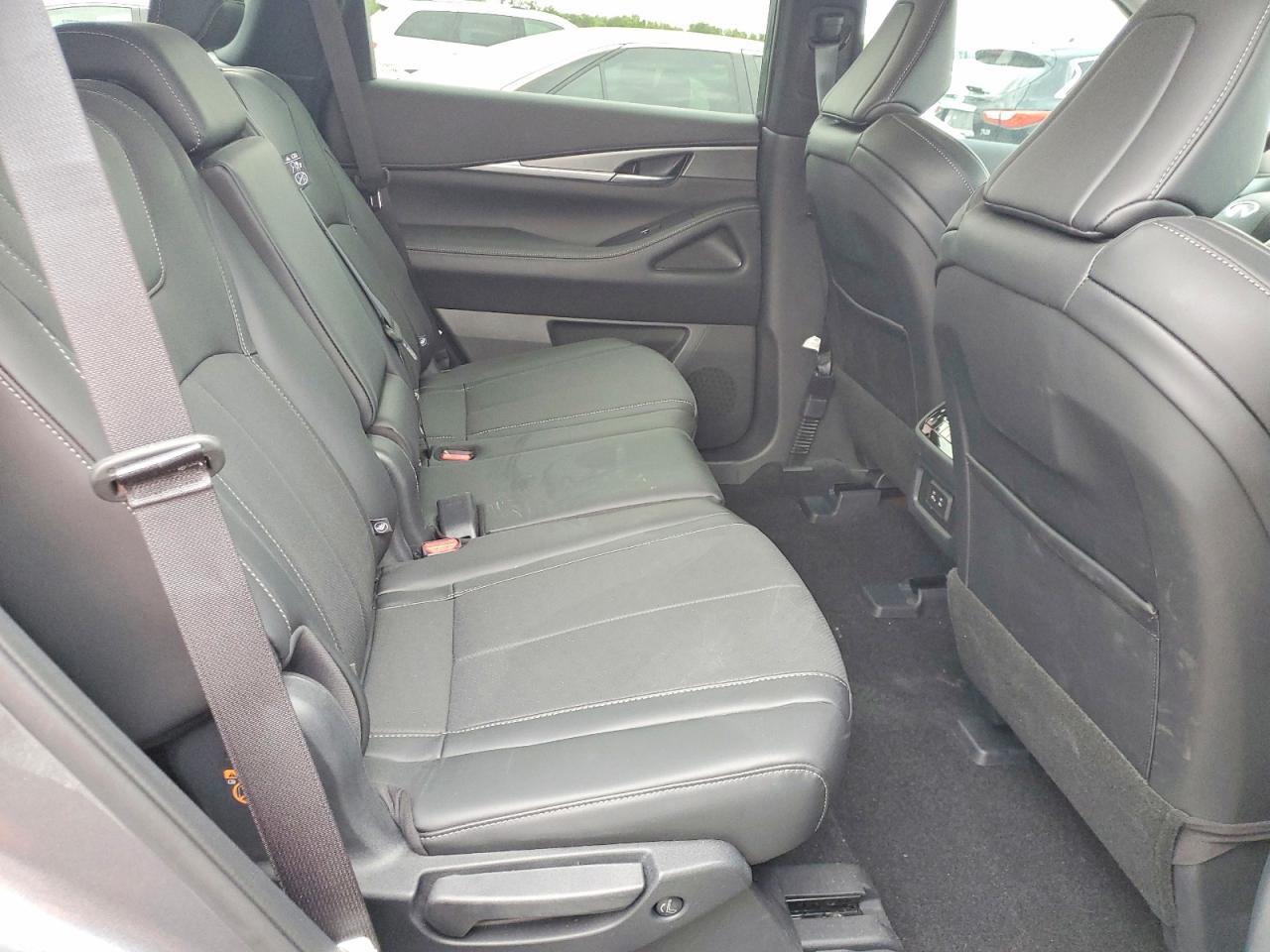 2026 Infiniti G20 - zdjęcie 11