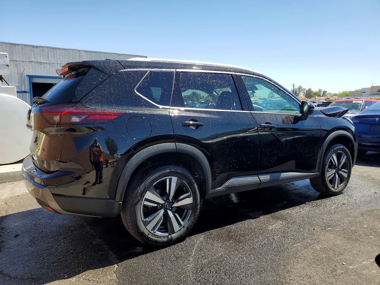 2026 Nissan Rogue Sl - zdjęcie 3