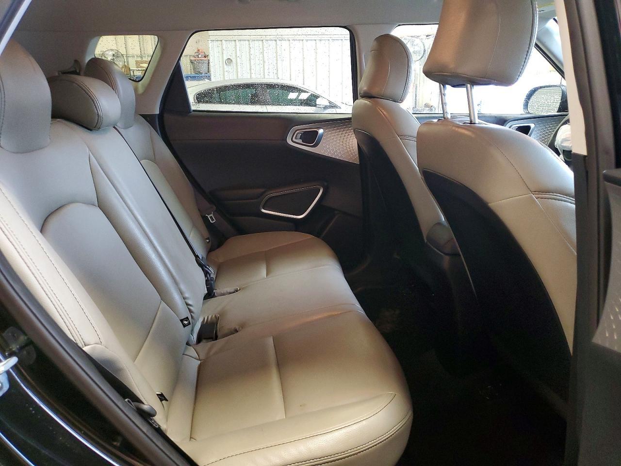 2021 Kia Soul Lx - zdjęcie 11