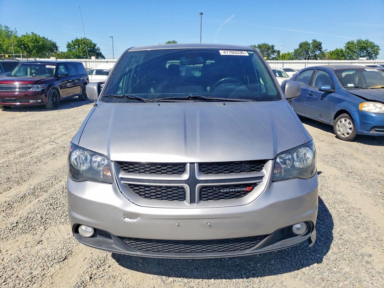 2019 Dodge Grand Caravan Gt - zdjęcie 5
