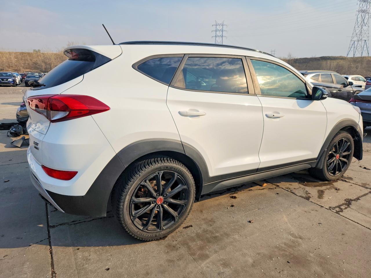 2017 Hyundai Tucson Night - zdjęcie 3