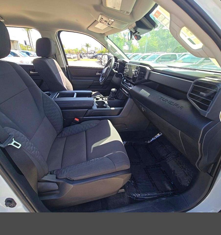 2024 Toyota Tundra Sr - zdjęcie 5