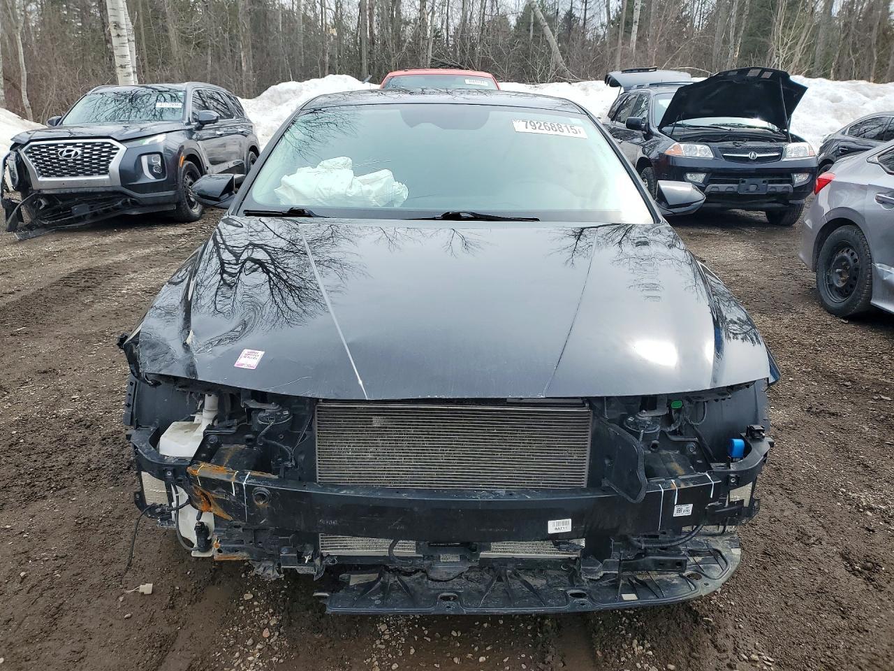 2024 Hyundai Elantra Luxury - zdjęcie 5