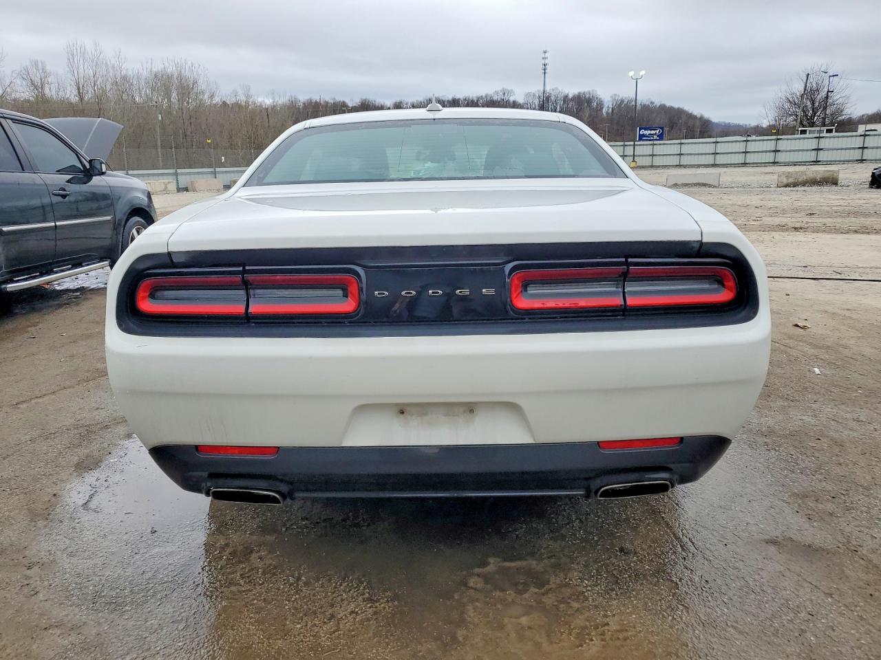 2017 Dodge Challenger Sxt - zdjęcie 6