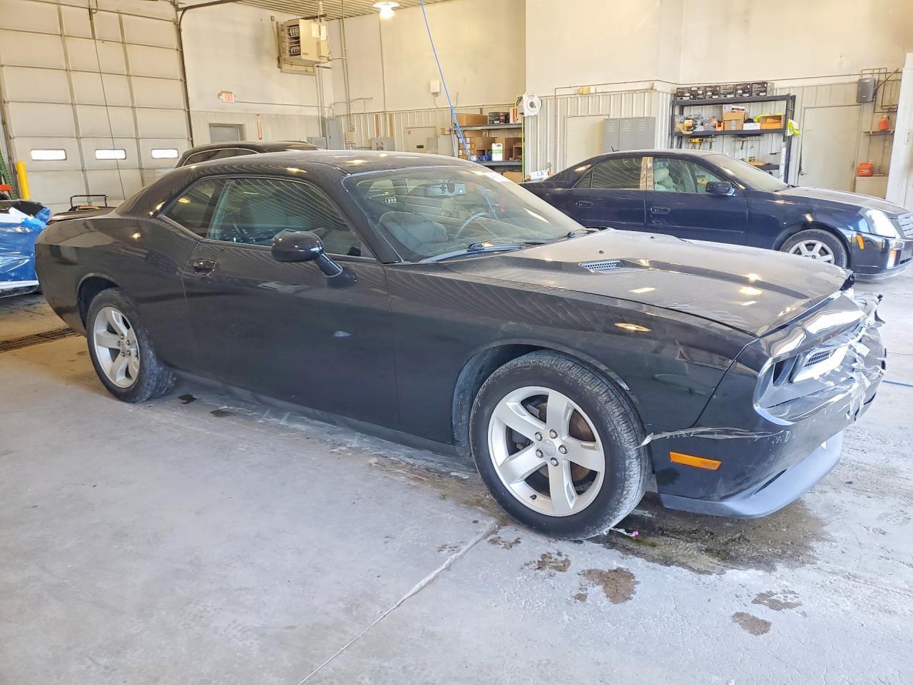 2013 Dodge Challenger Sxt - zdjęcie 4